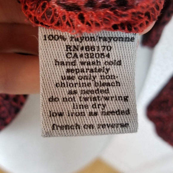 Urban Outfitters Ecote Red Animal Print Pop-Over - Picture 7 of 7